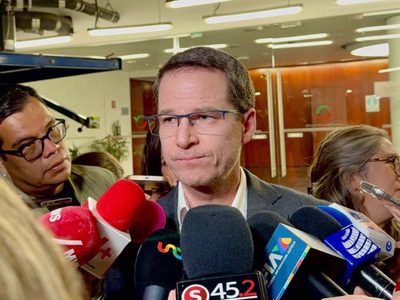 Ricardo Anaya pide que se retire el Plan B: “Ya se les hizo bolas el engrudo”