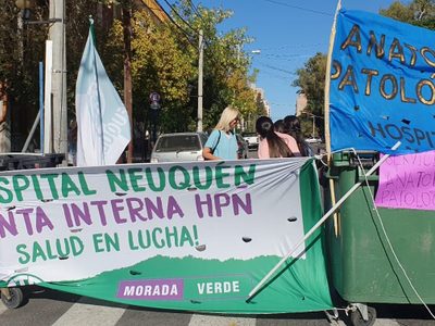 Salud en estado de alerta: trabajadores amenazaron ir a paro si no son convocados a paritarias