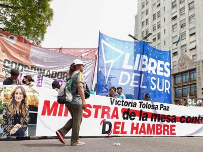 El gobierno desactivó protestas con la promesa de un nuevo bono