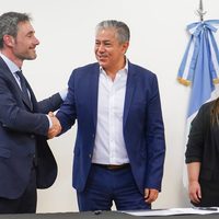 El gobierno de Neuquén, PAE y CFI lanzan una línea de financiamiento a  pymes vinculadas a la industria energética