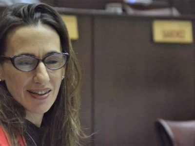 Salaburu: "No se puede ahorrar cuando hay deuda social en una de las provincias más ricas del país"