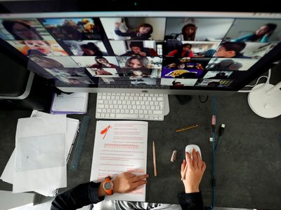Las universidades deberán tomar examen a los alumnos aunque no paguen las cuotas