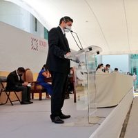 "Ningún asesino serial ha matado tanta gente como usted", gritan a secretario de Salud de Oaxaca