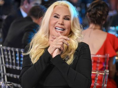Con familiares y amigos desde Uruguay, Susana Giménez brindó por un año mejor