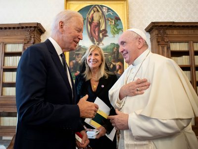 Joe Biden se reunió con el papa Francisco: el encuentro fue más largo que con otros líderes