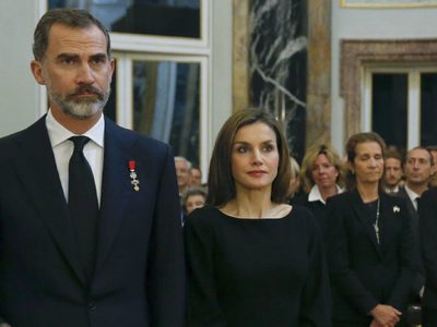Lo internaron de urgencia: conmoción en la familia del Rey Felipe