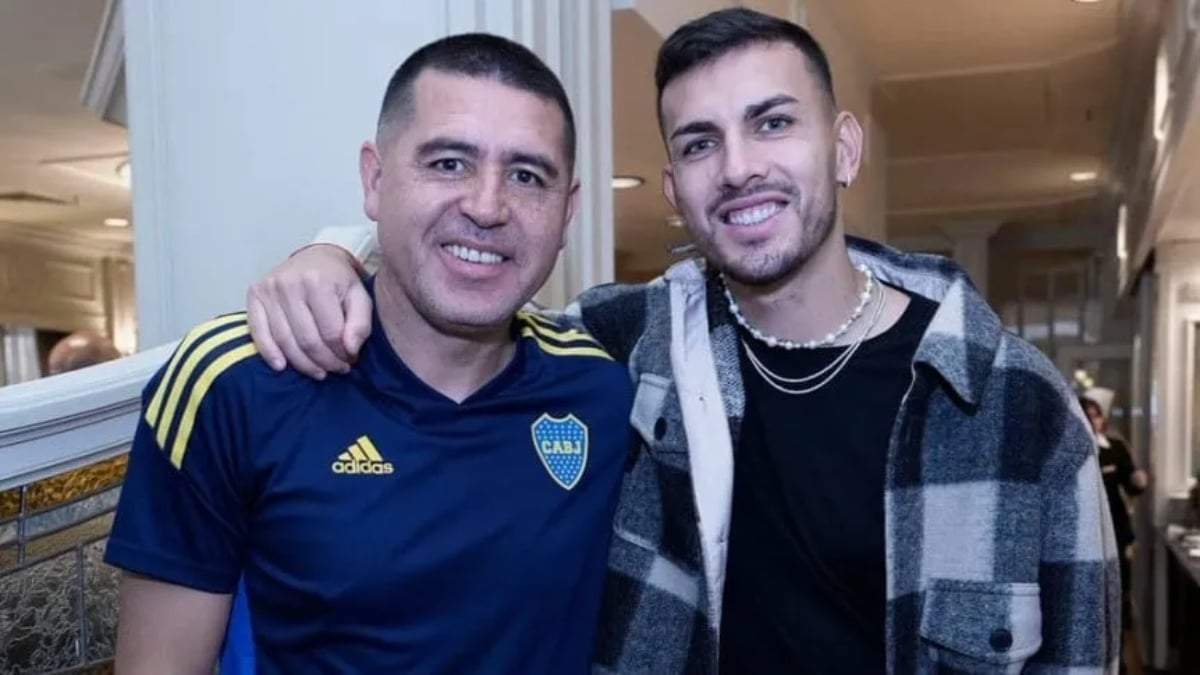 Juan Román Riquelme y Leandro Paredes. Fuente: (X)