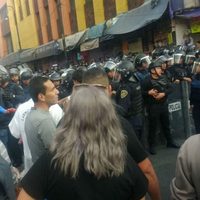 Denuncia por robo de celular en Plaza Meave provoca megaoperativo policiaco