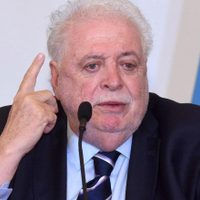Ginés González García: el coronavirus “es una enfermedad tétrica”