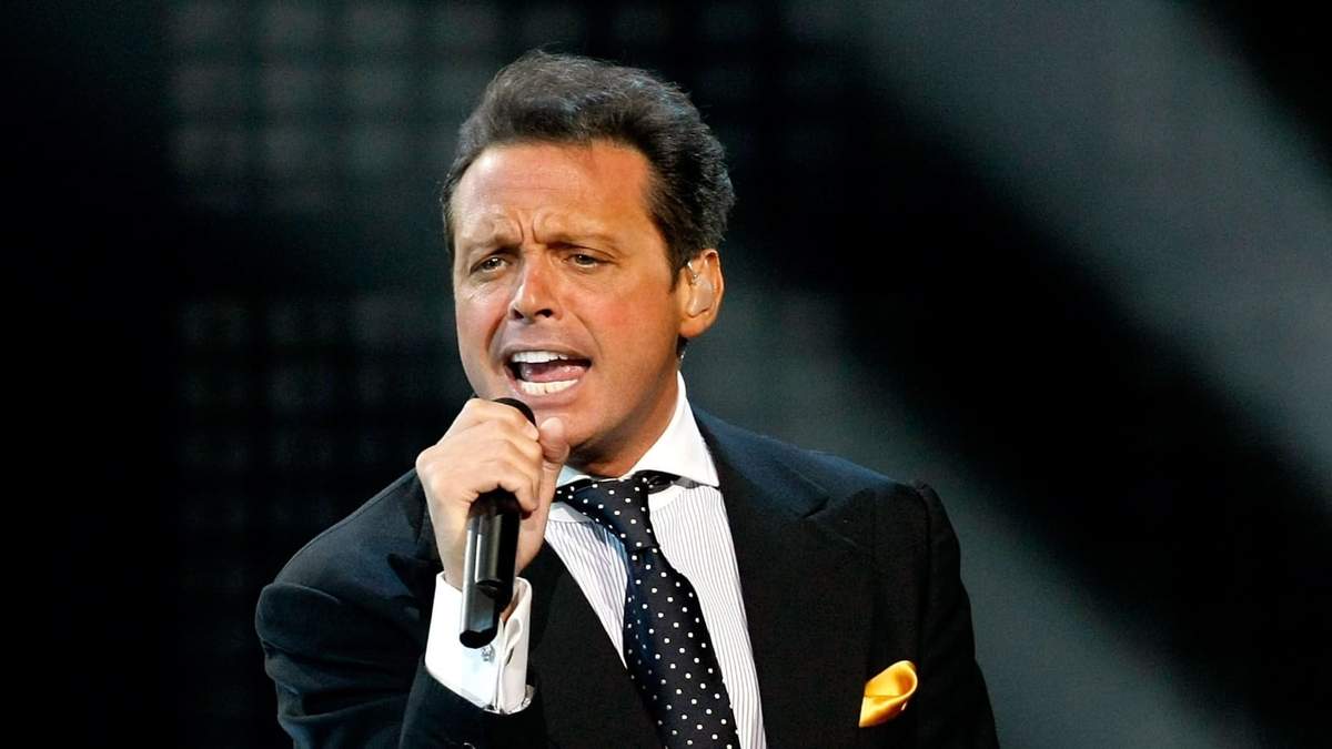 Luis Miguel. Fuente: (Twitter)