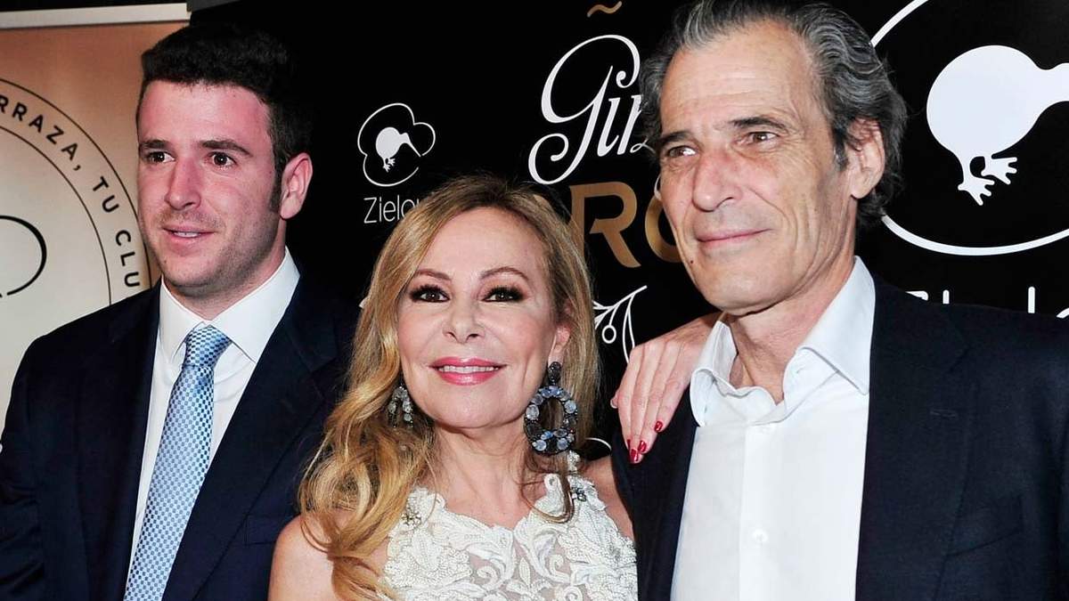 Ana Obregón, Álex y Alessandro Lequio. Fuente: (Instagram)
