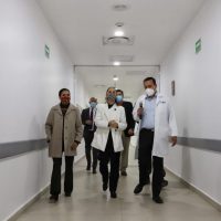 Sheinbaum se hace pruebas semanales ante casos de reinfección de covid-19