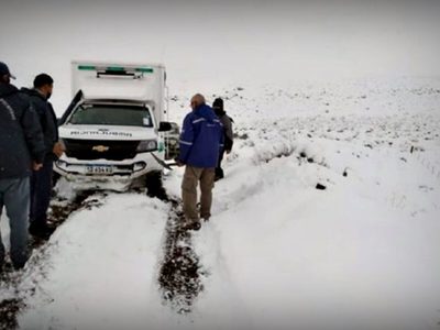 Río Negro: impactante rescate de una embarazada en medio de la nieve