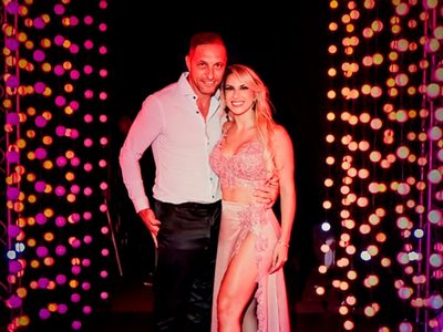 Una pareja ardiente: reviví las imágenes de la especial boda de Néstor Pitana y Romina Ortega