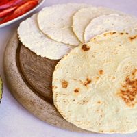 Tortillas exprés de mandioca: con pocos ingredientes y súper fáciles de hacer para una comida ligera