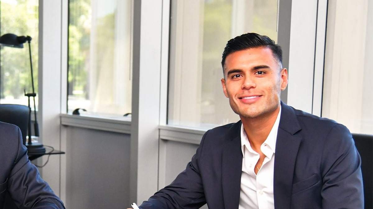 Fausto Vera estampó la firma en River. Será por un año