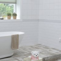 Secretos infalibles para limpiar la bañera y que quede como nueva