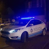 Desbarataron una fiesta clandestina en el barrio Valentina Sur: había más de 300 personas