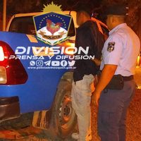 Robó un comercio en Centenario y su mamá lo entregó a la Policía