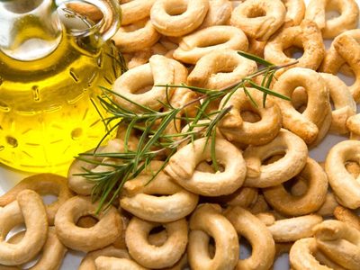 Rosquitas saladas: crocantes e ideales como snack o para el mate, la receta italiana que te va a sorprender