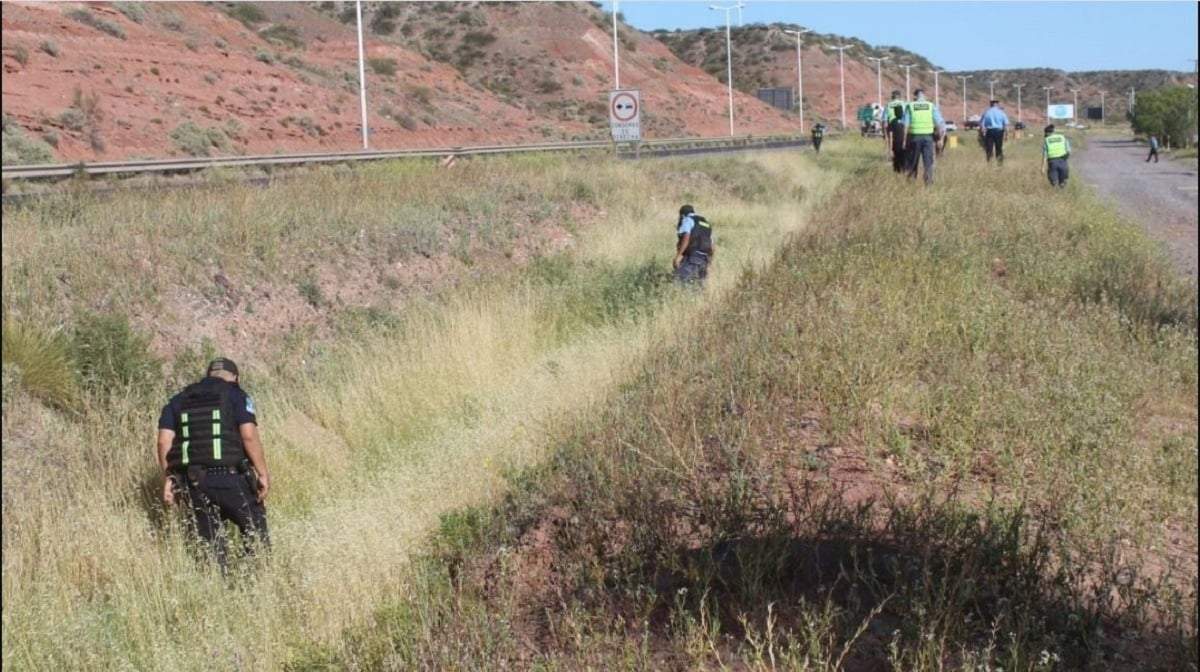Los rastrillajes no arrojaron ningún resultado hasta el momento. Fuente: (Minuto Neuquén)