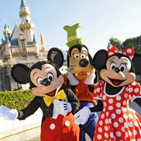 Los parques de Disney tomaron una polémica medida por el Coronavirus: "Se adiestraron..."