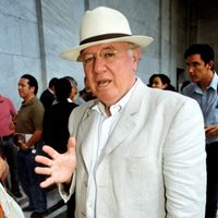 A diez años de la muerte del escritor Federico Campbell