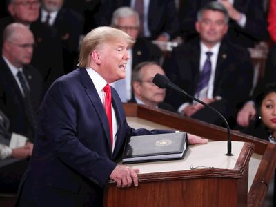 Donald Trump y el gesto de desprecio a Nancy Pelosi
