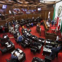 Morena perfila control del congreso en Michoacán