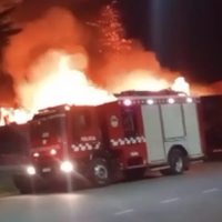 Se incendió una conocida parrilla de Neuquén: pérdidas totales