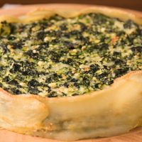 Tarta de espinaca sin harina y sin gluten: una receta saludable y supercremosa