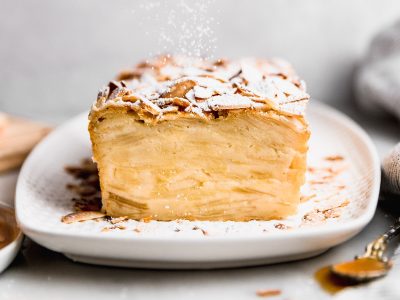 Torta de manzana super húmeda, en pocos pasos y muy fácil: la receta ideal para el fin de semana