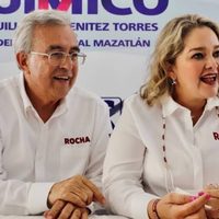 Eneyda Rocha seguirá en la presidencia del Sistema DIF Sinaloa
