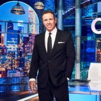 Trump celebra despido de Chris Cuomo de CNN por encubrir un escándalo sexual