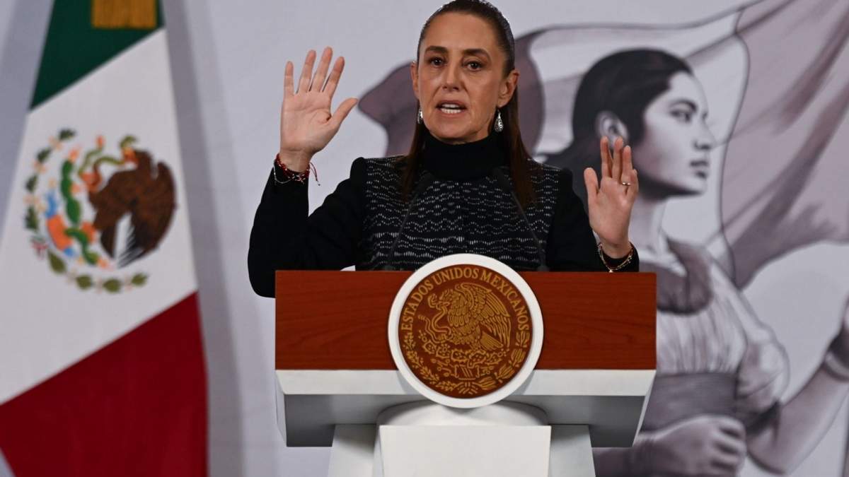 La presidenta Claudia Sheinbaum en la mañanera
