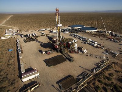 Alberto Fernández firmará un DNU para la construcción de una importante obra en Vaca Muerta