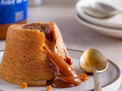 Volcán de dulce de leche: con solo 3 ingredientes y podés prepararlo en horno, airfryer o microondas