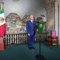“Triunfará la cuarta transformación de México”, asegura AMLO en su Cuarto Informe