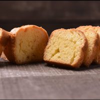 Budín de vainilla sin TACC: el postre casero más esponjoso y delicioso, sin harina ni manteca