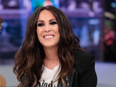 ¡Con mucho dolor! Malú despidió a Pau Donés y le rindió un emotivo homenaje