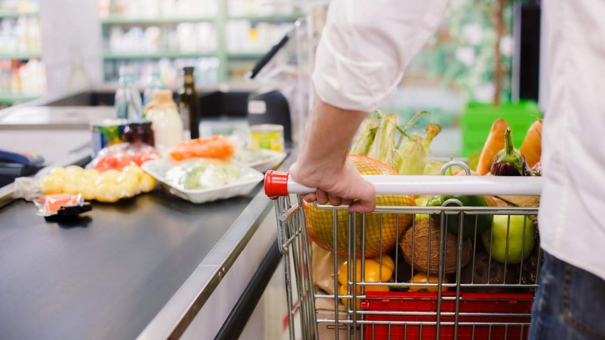 La AFIP informó qué comercios están adheridos a Compre sin IVA. Fuente: (Twitter)