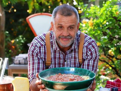 La increíble manera con la que Christian Petersen hace llegar los pedidos a sus clientes