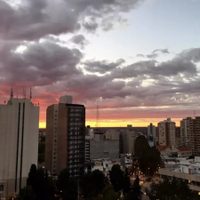 Clima en Neuquén: nubosidad y vientos del sudeste con temperaturas moderadas