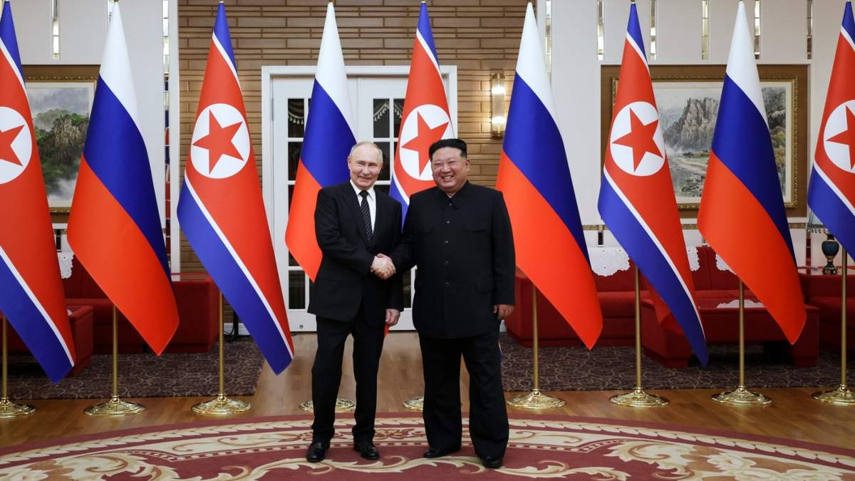 Vladimir Putin y Kim Jong Un firmaron un acuerdo de defensa