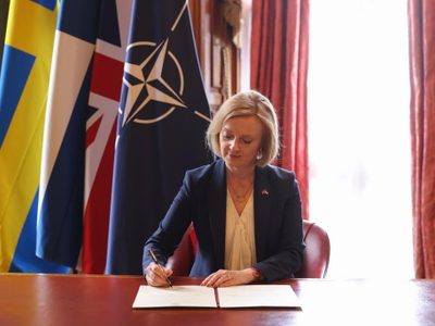 Liz Truss y Rehman Chishti anuncian candidatura formal para suceder a Boris Johnson