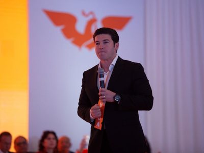 Samuel García acusa “agenda pro Xóchitl” por publicaciones de megaterreno y otras propiedades