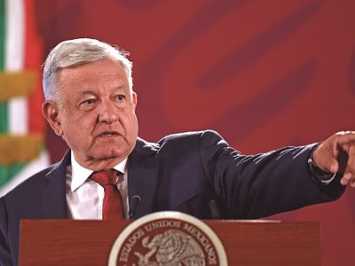 López Obrador, "una amenaza para el Estado laico"