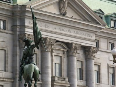 Se desploman las tasas de los plazos fijos y pierden frente a la inflación