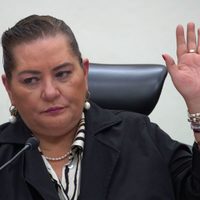 Choque frontal en el INE; Consejo aprueba controversia impulsada por disidentes