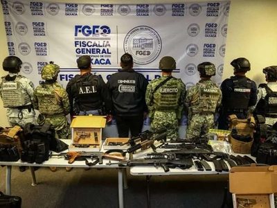 Desmantelan centro de operaciones de célula delictiva y aseguran un arsenal de alto poder en Oaxaca